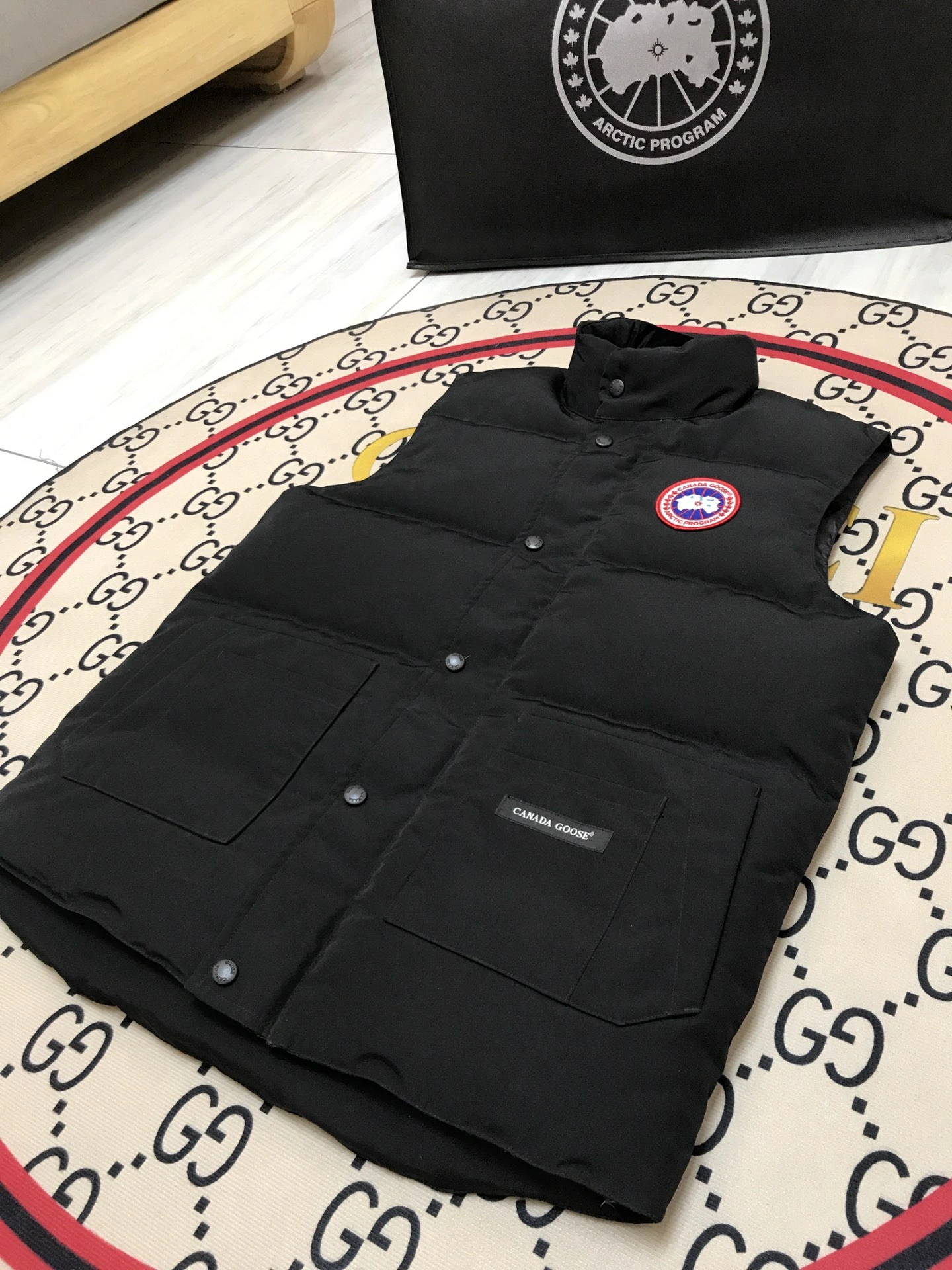 Canada Goose Down Jackets Breathable 106545