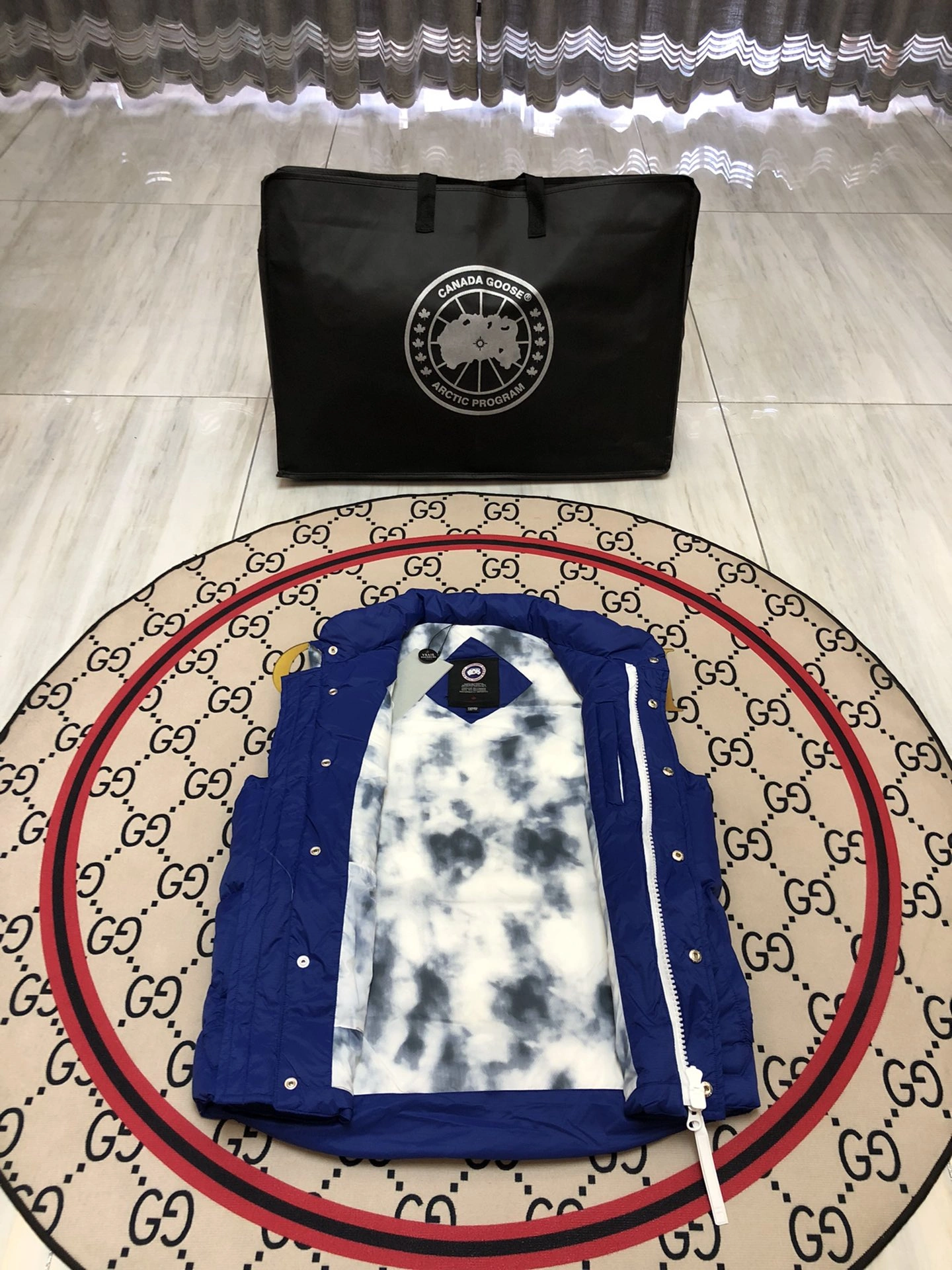 Canada Goose Down Jackets Sporty 106516