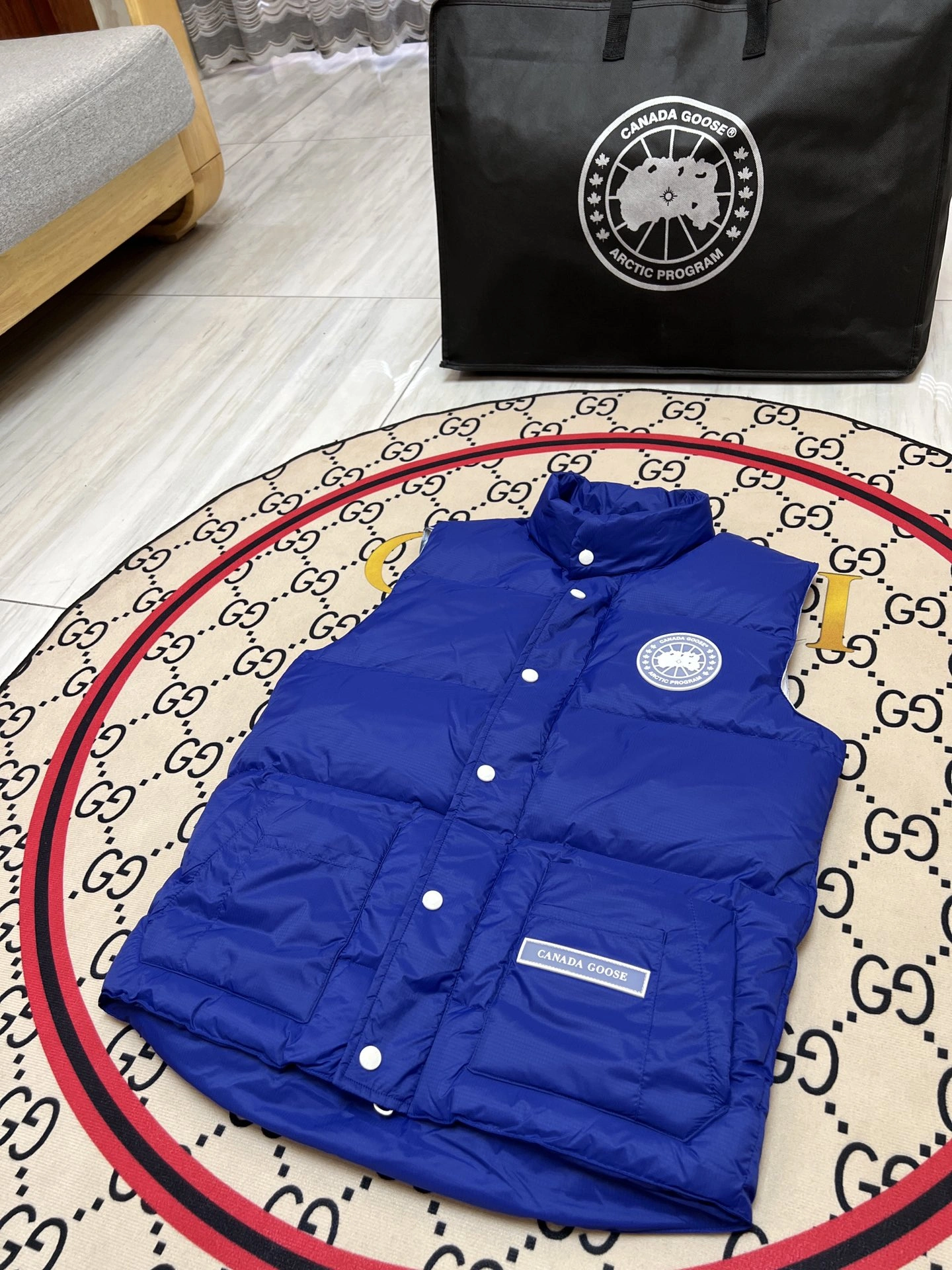 Canada Goose Down Jackets Sporty 106516