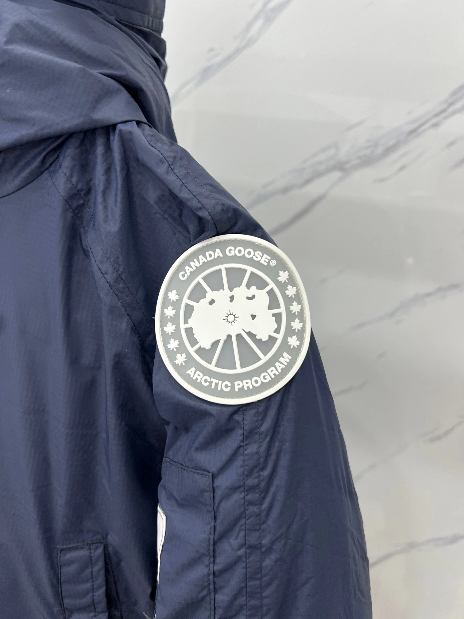 Canada Goose Down Jackets Refined 106540