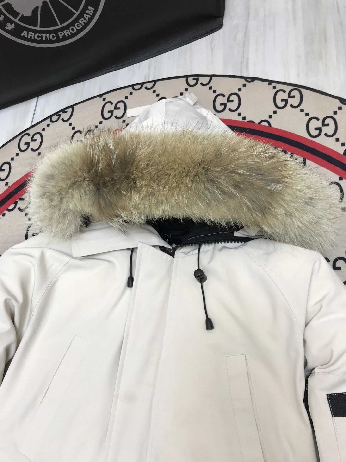 Canada Goose Down Jackets Timeless 106503