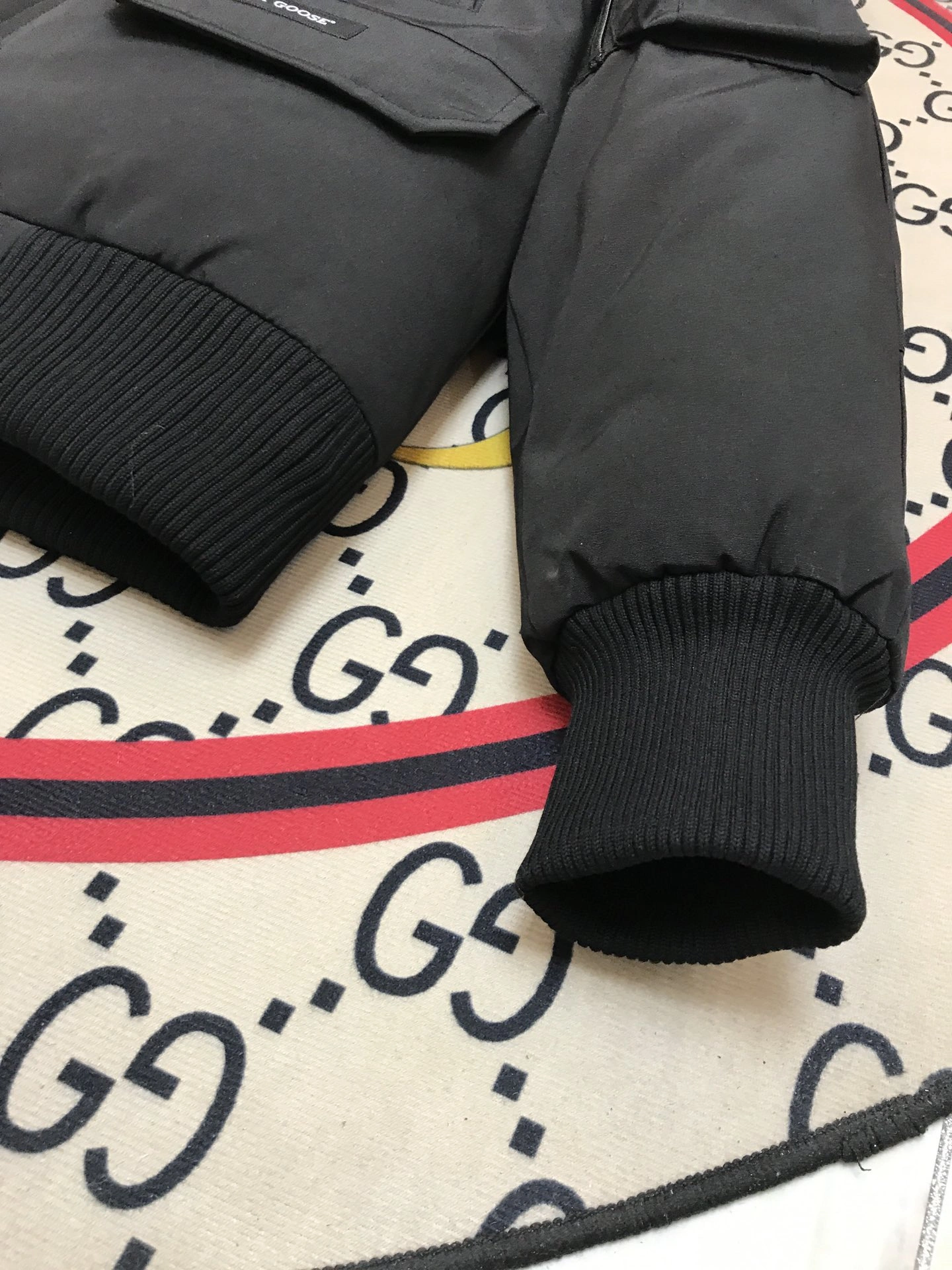 Canada Goose Down Jackets Minimalist 106502