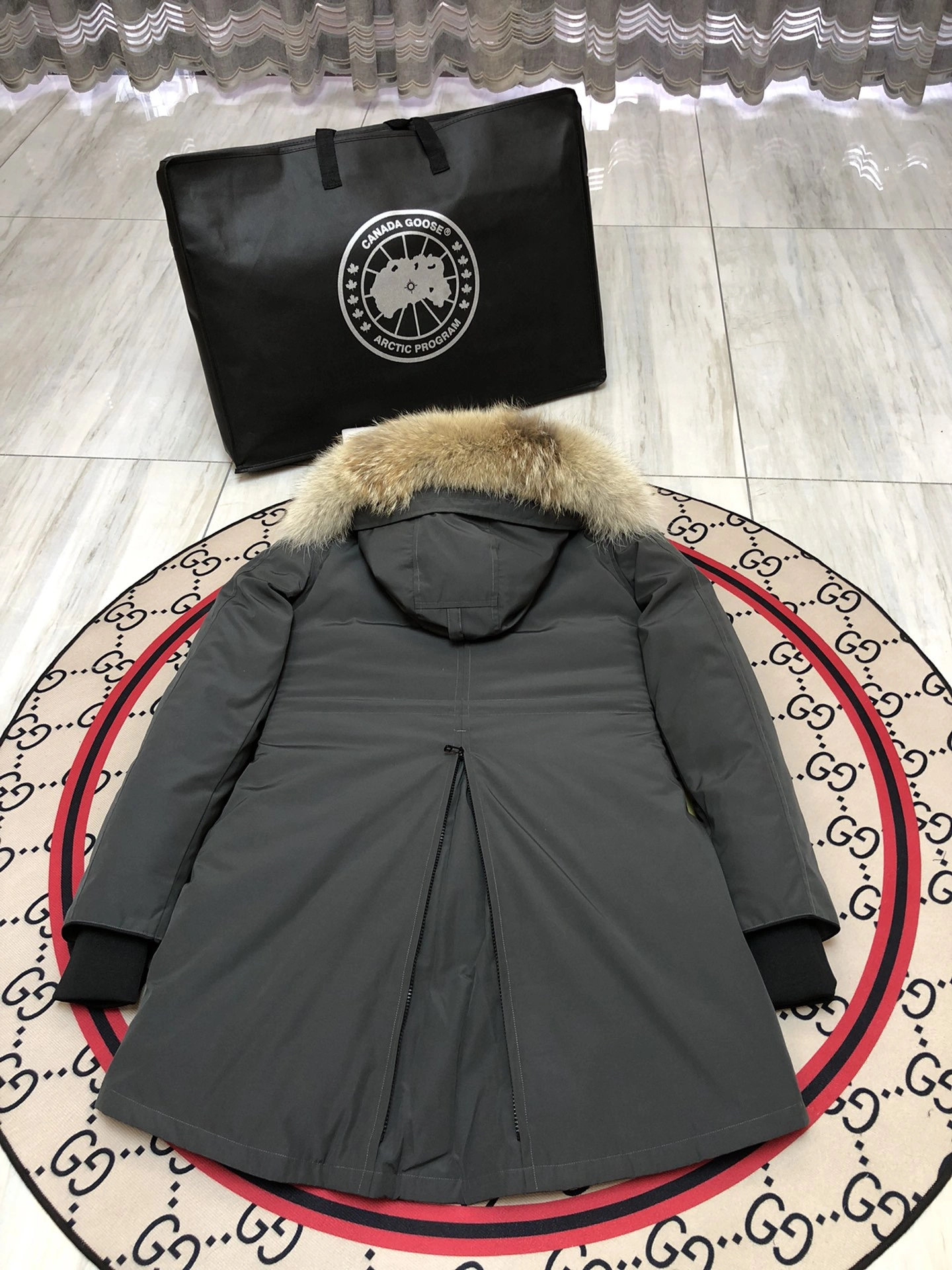 Canada Goose Down Jackets Thermal 106490