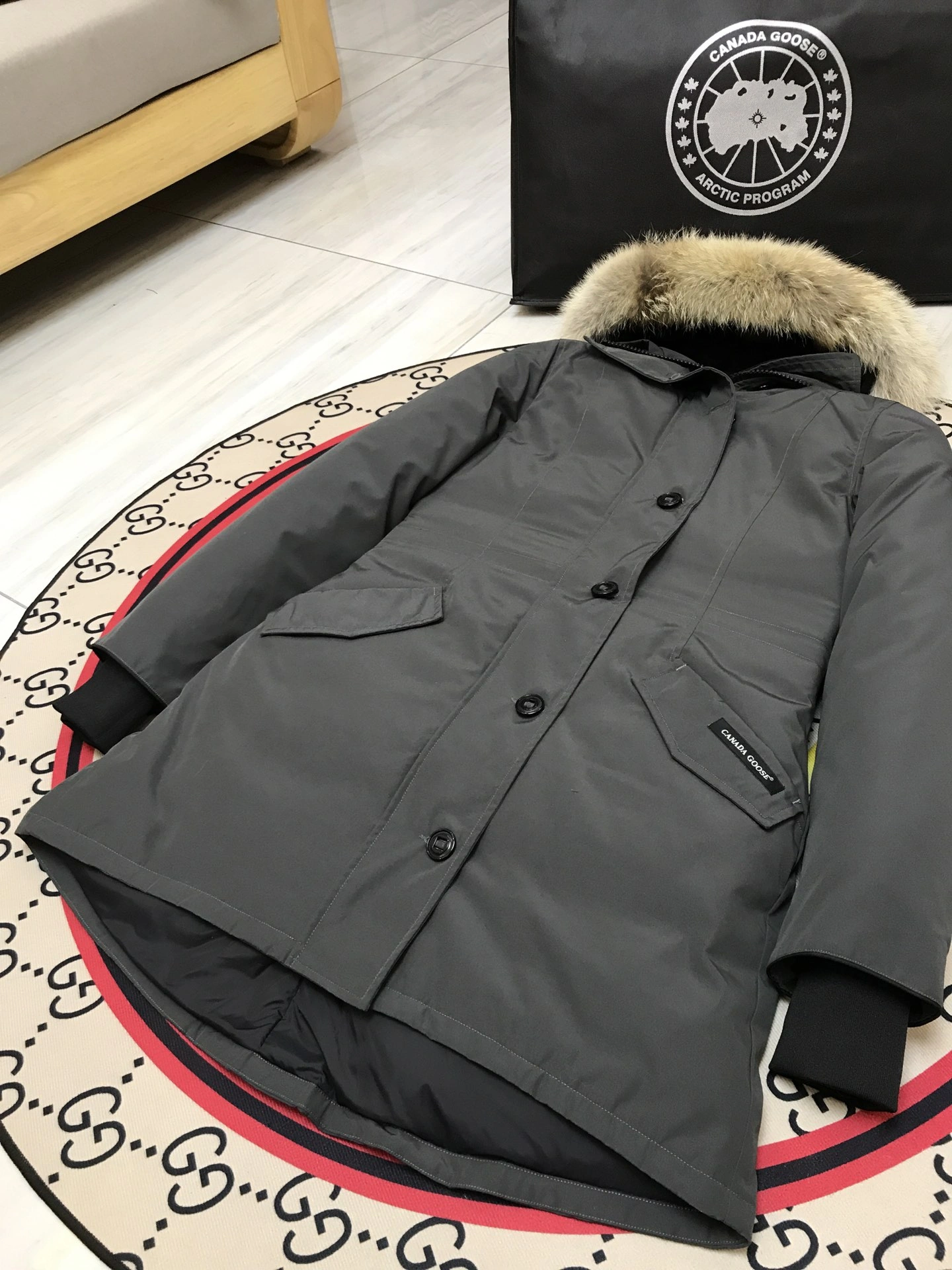 Canada Goose Down Jackets Thermal 106490