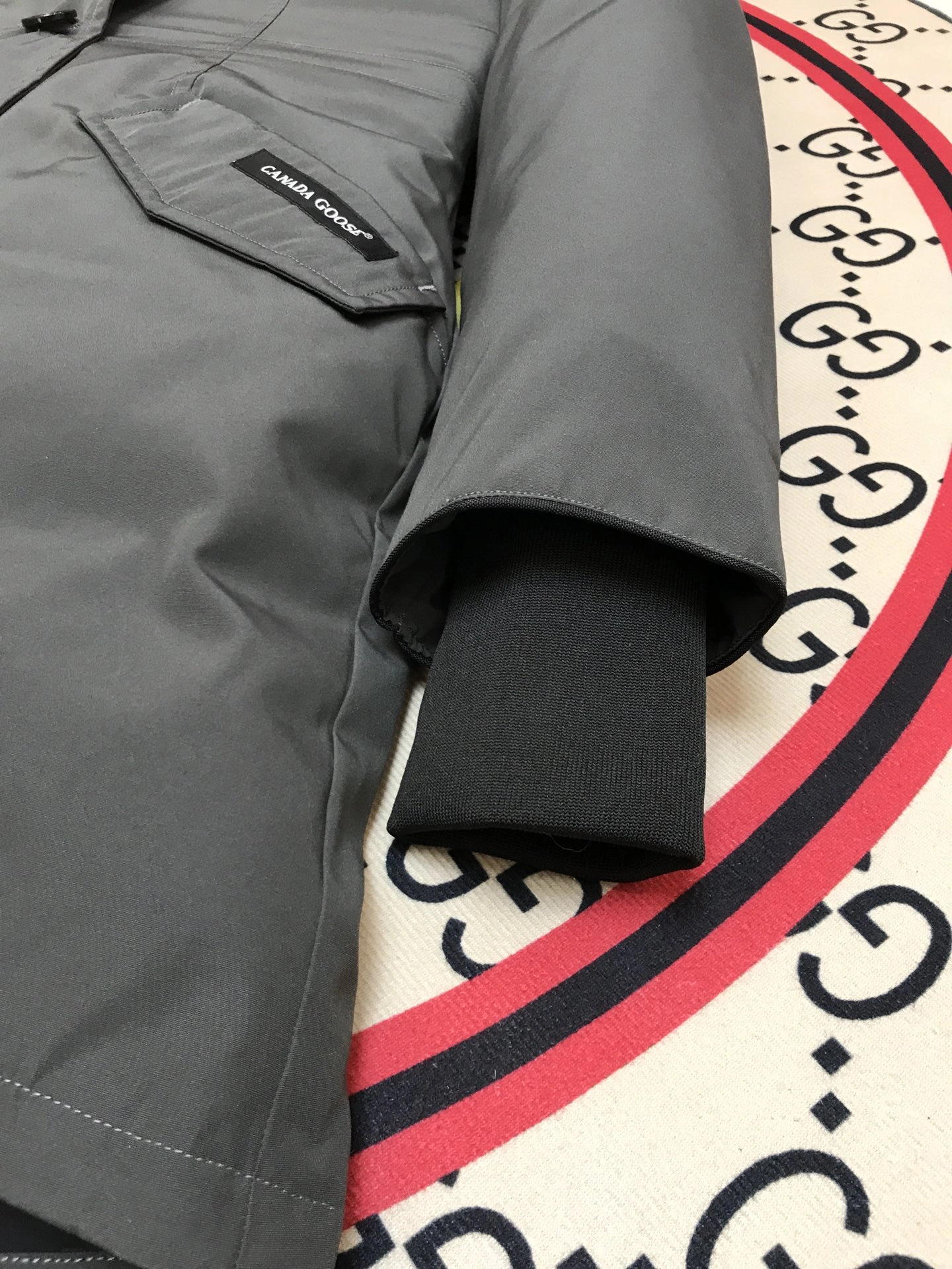 Canada Goose Down Jackets Thermal 106490