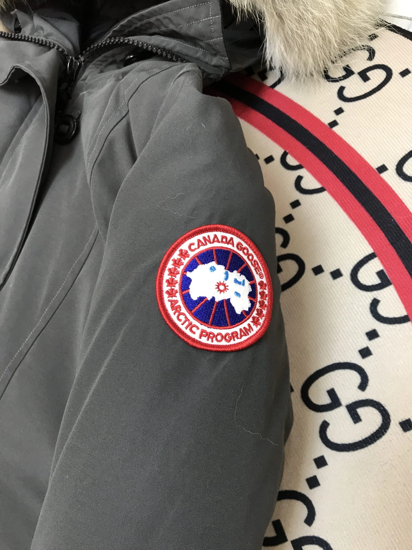 Canada Goose Down Jackets Thermal 106490