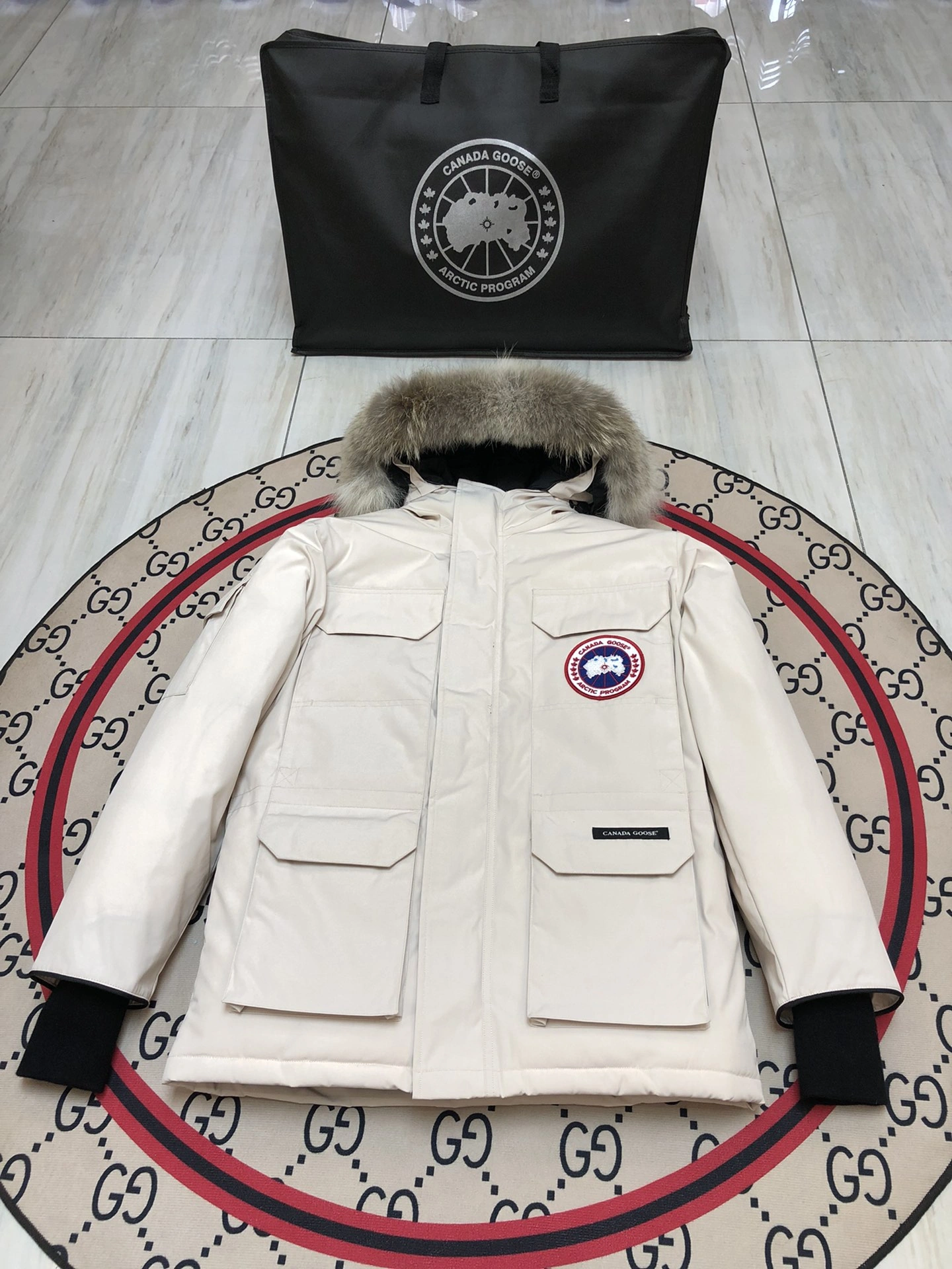 Canada Goose Down Jackets Flexible 106534