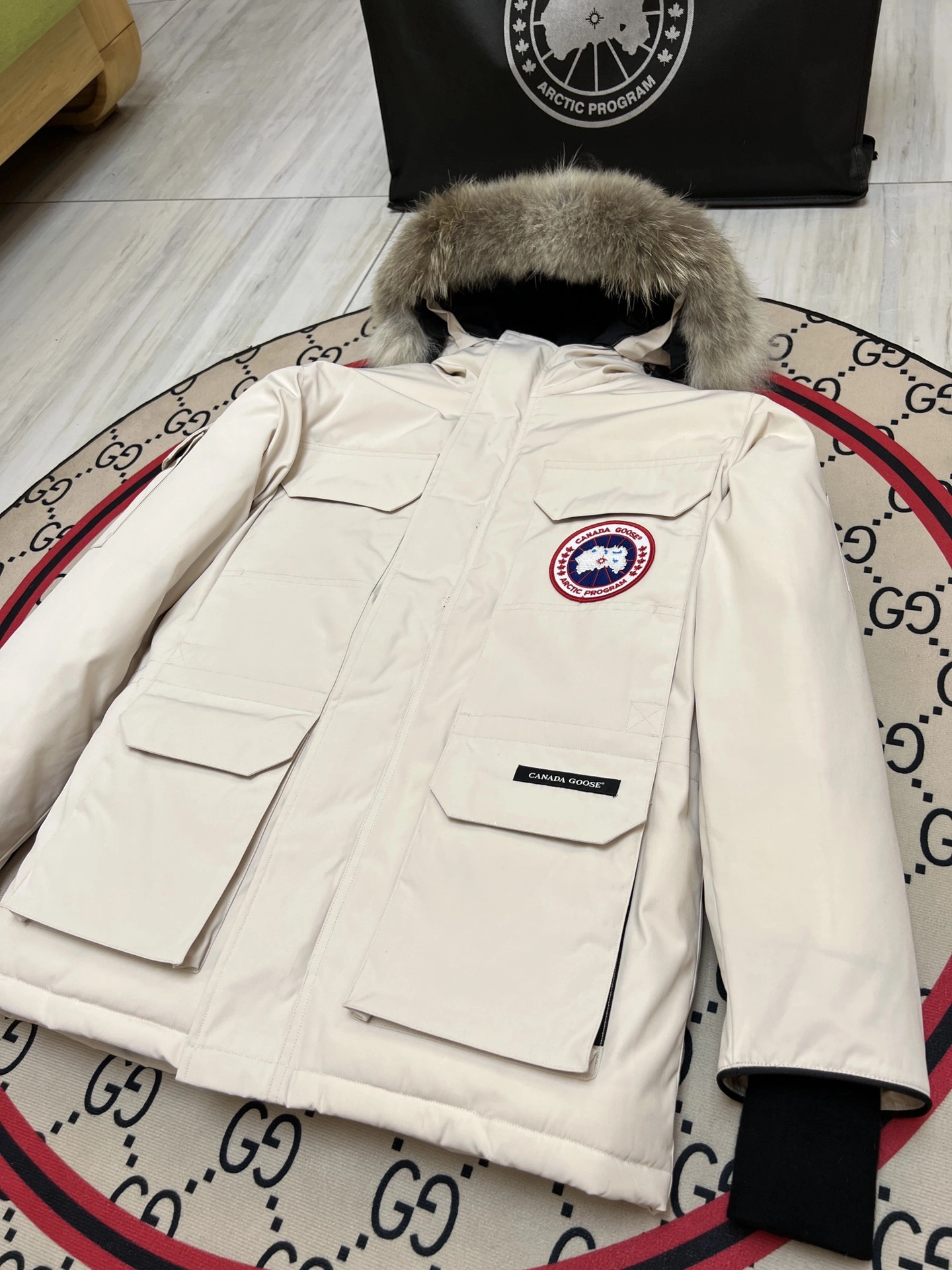 Canada Goose Down Jackets Flexible 106534