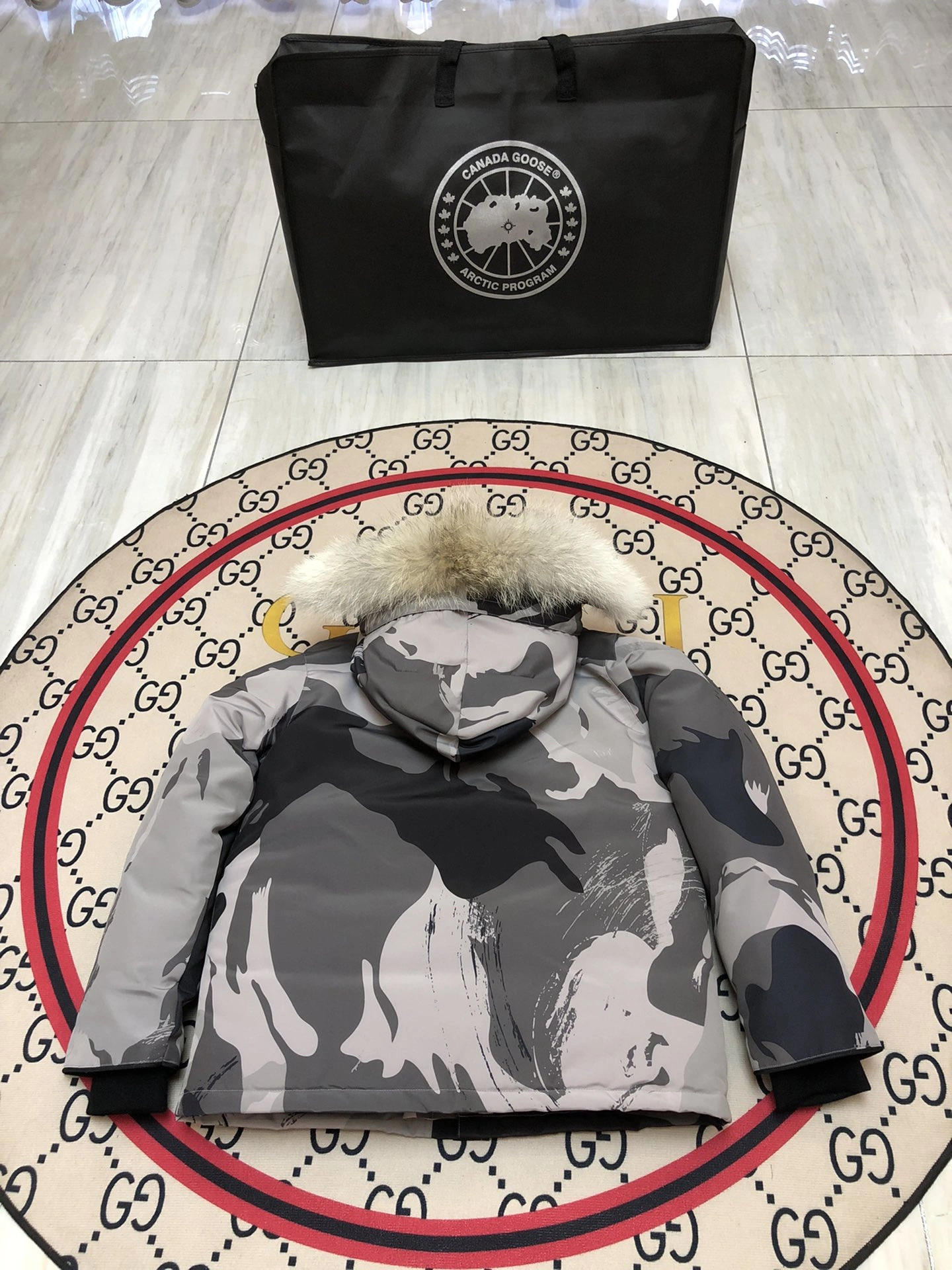 Canada Goose Down Jackets TravelReady 106475