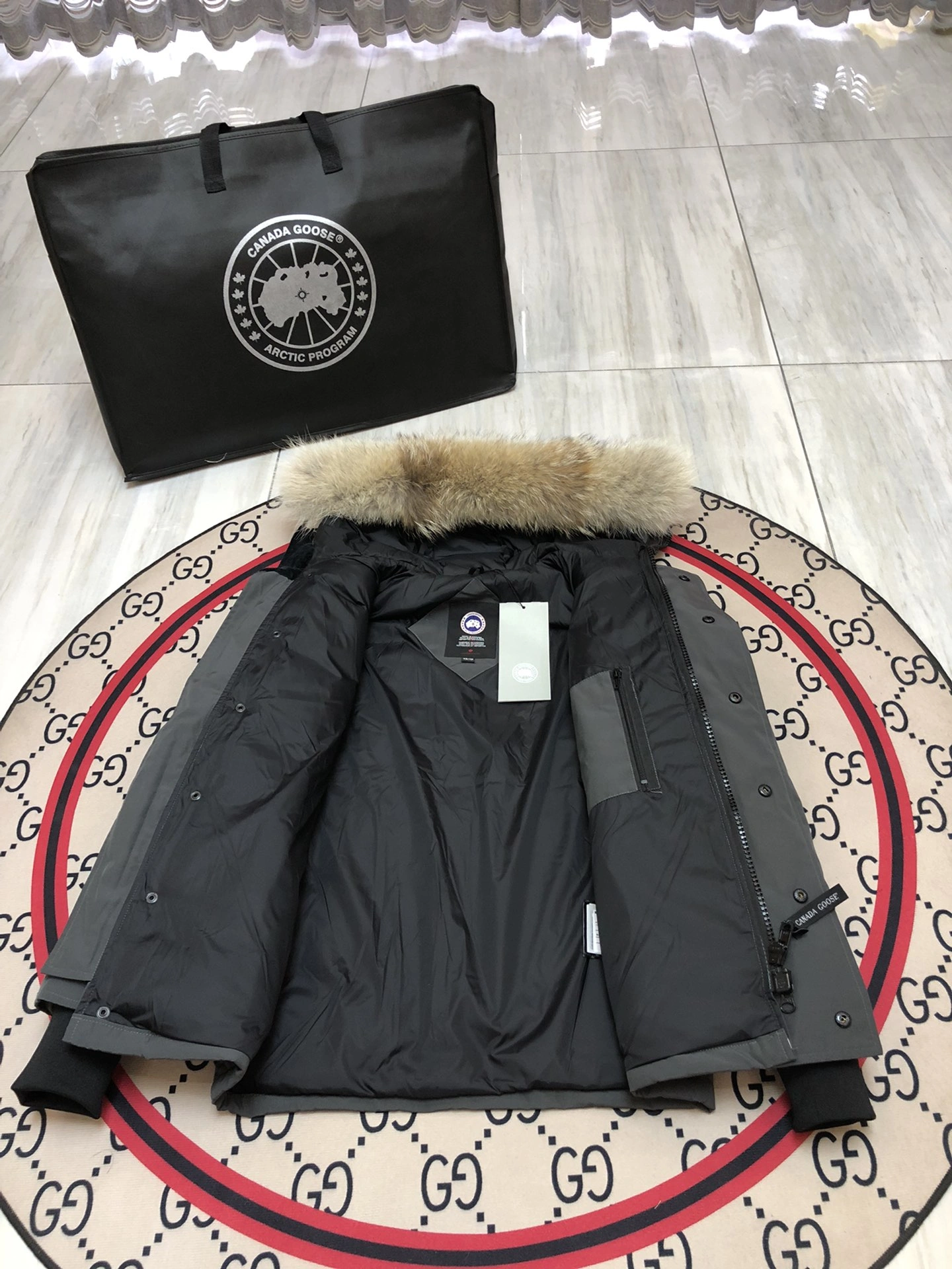 Tailored Canada Goose Down Jackets 106455