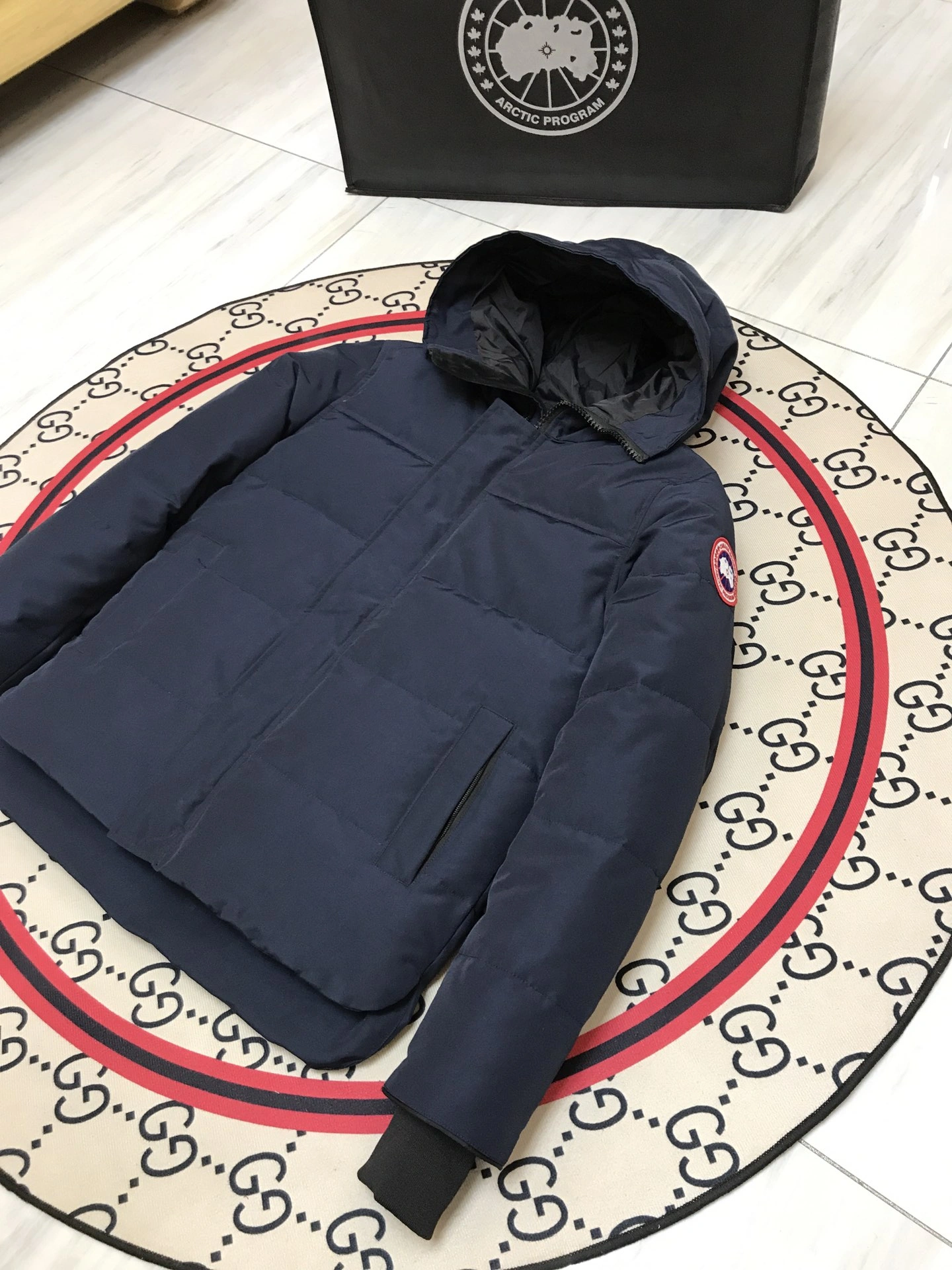 UrbanChic Canada Goose Down Jackets 106448