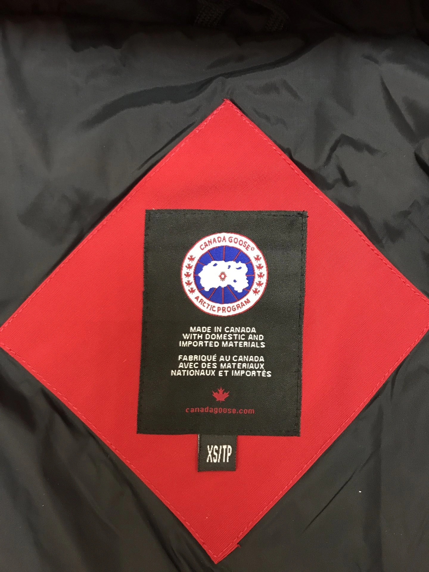 Canada Goose Down Jackets EyeCatching 106453