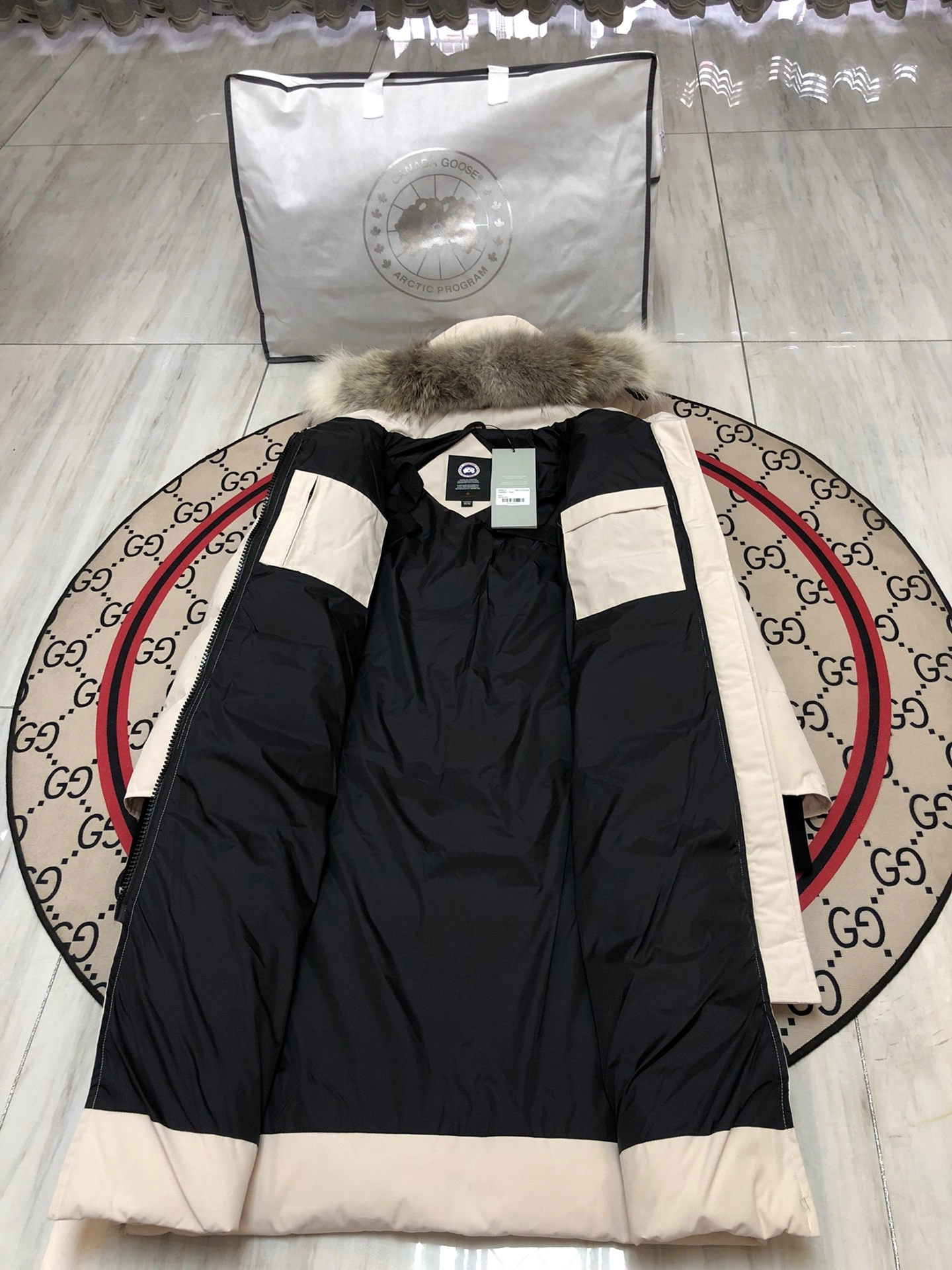 ZipUp Canada Goose Down Jackets 106441
