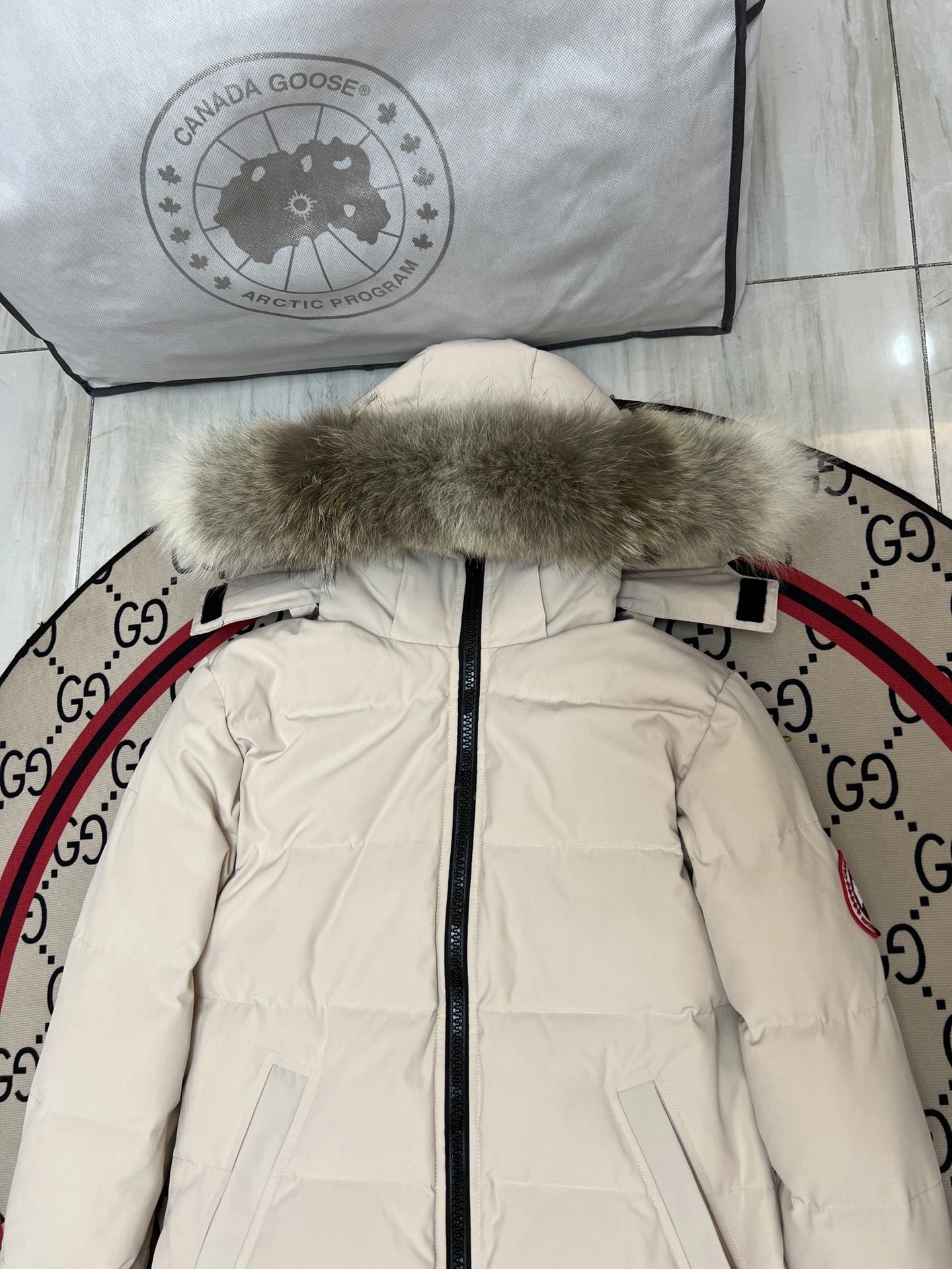 ZipUp Canada Goose Down Jackets 106441