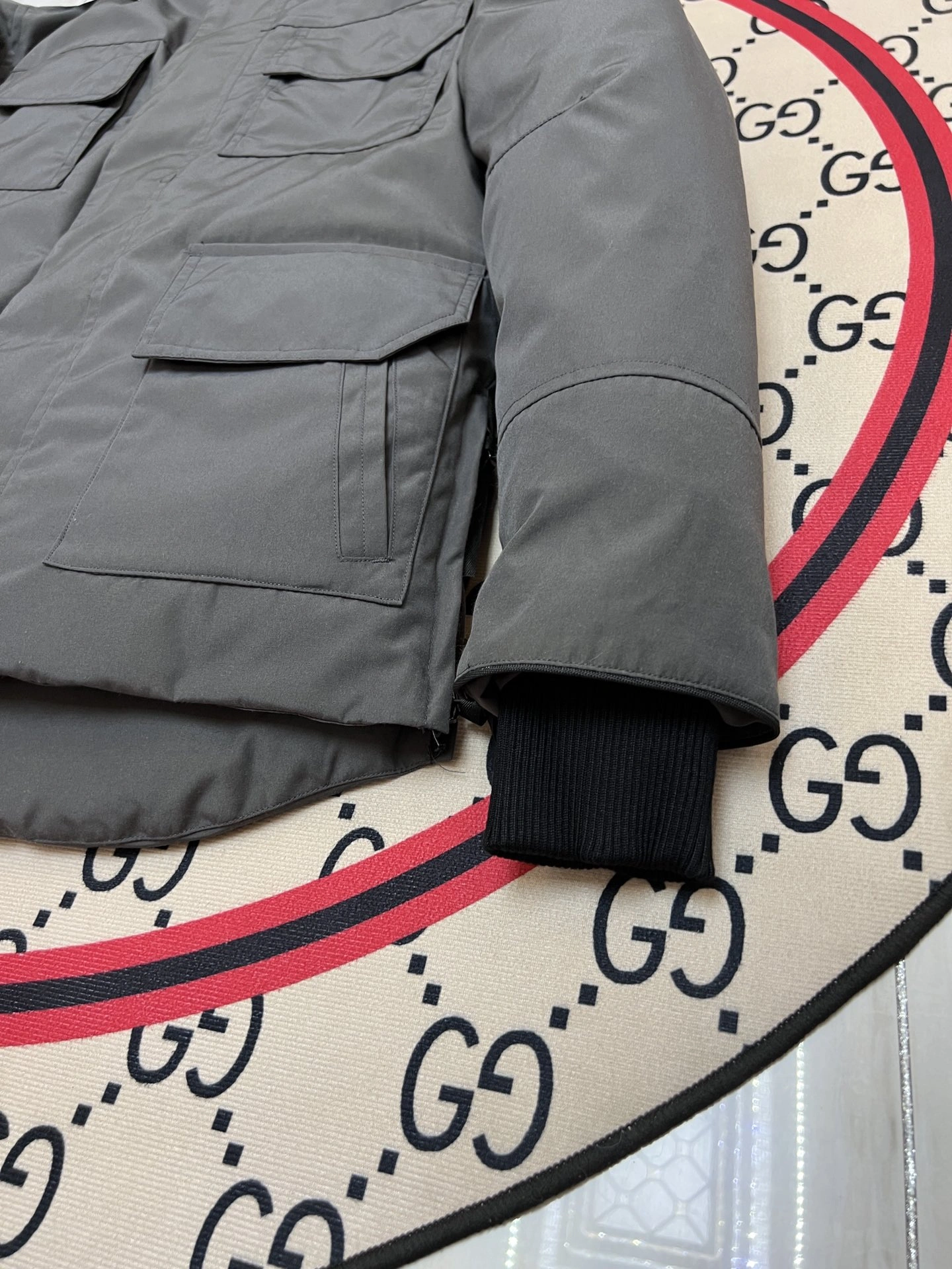 Canada Goose Down Jackets Classic 106446