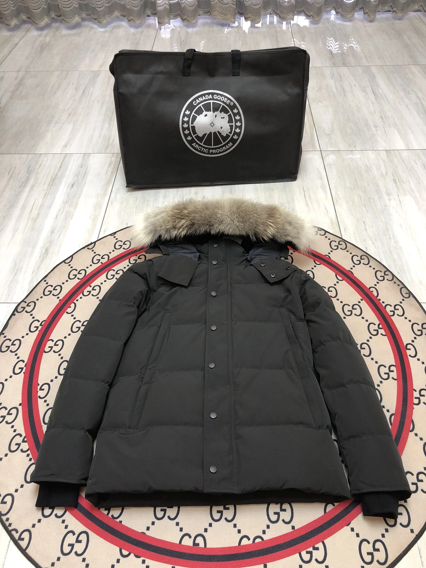 Canada Goose Down Jackets Youthful 106193