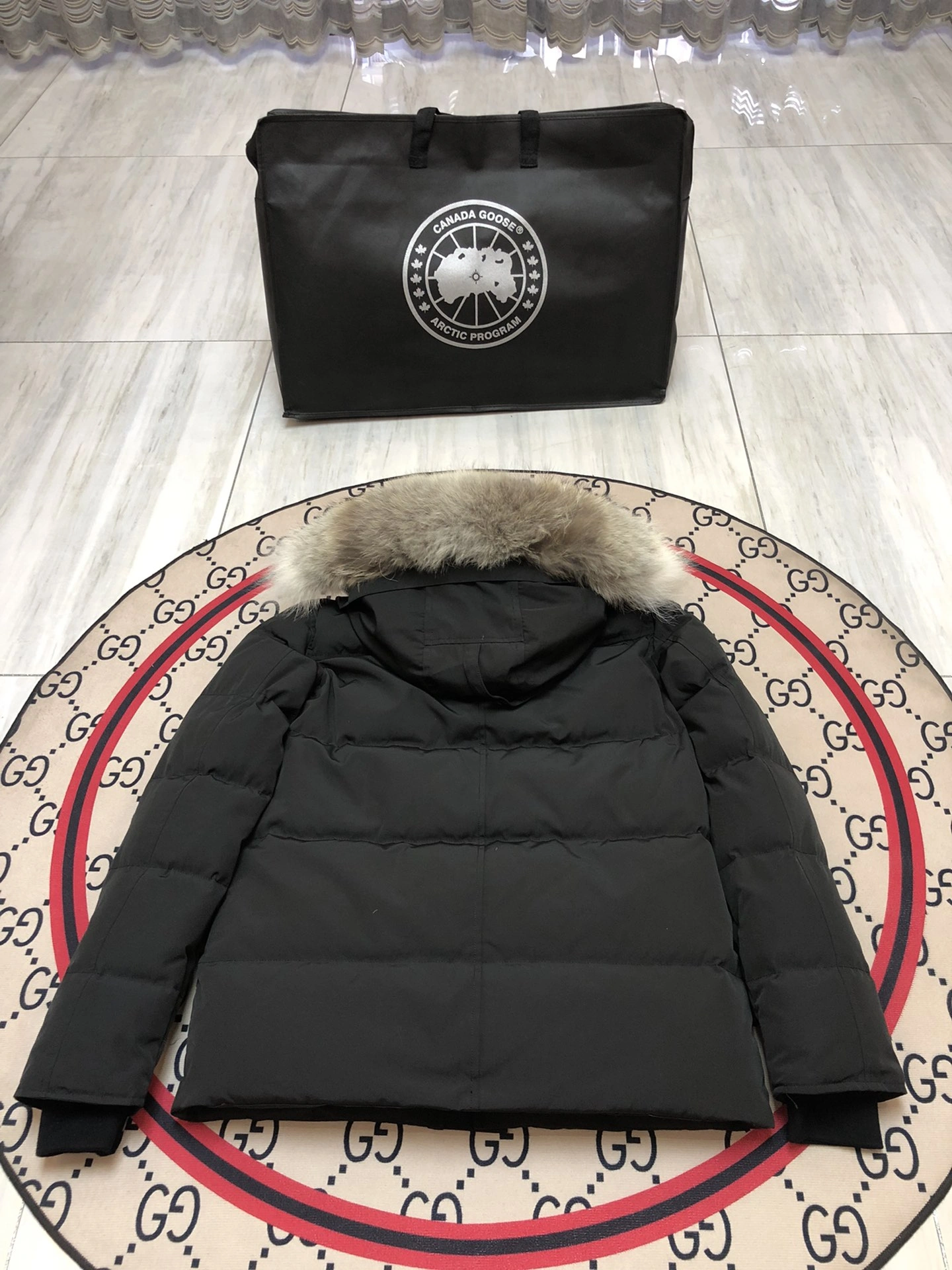 Canada Goose Down Jackets Youthful 106193