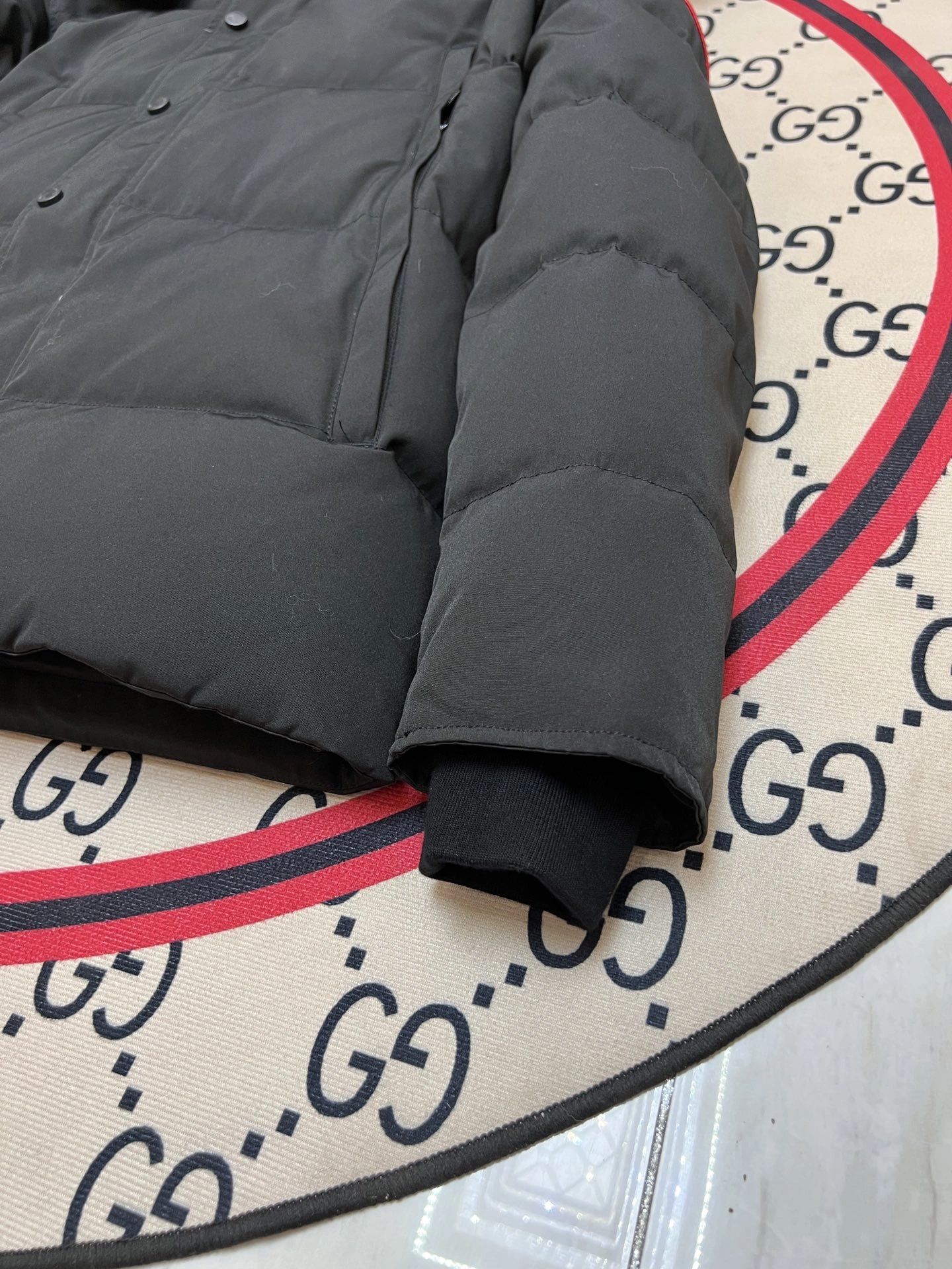 Canada Goose Down Jackets Youthful 106193