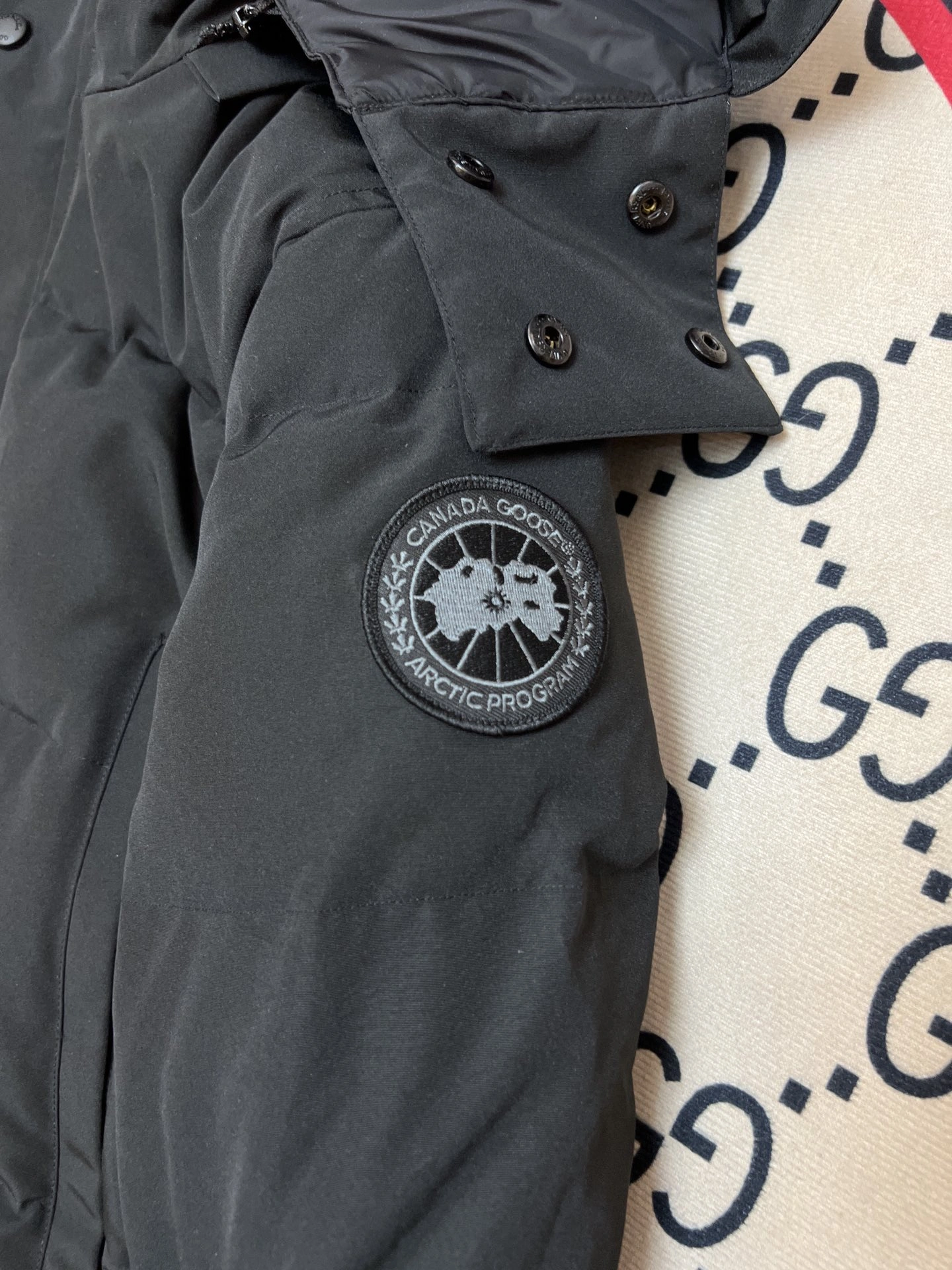 Canada Goose Down Jackets Youthful 106193