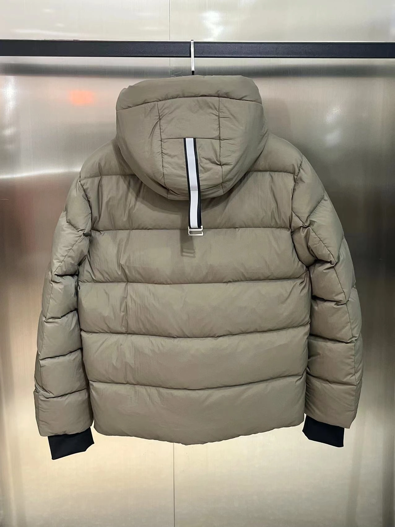 Canada Goose Down Jackets Modern 106467