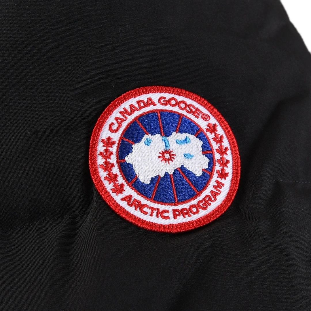 Snug Canada Goose Down Jackets 106196