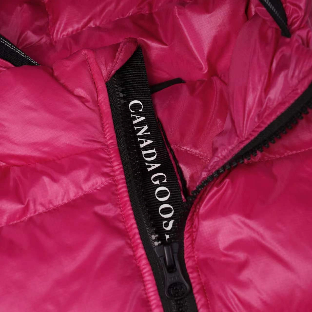 UrbanChic Canada Goose Down Jackets 106421