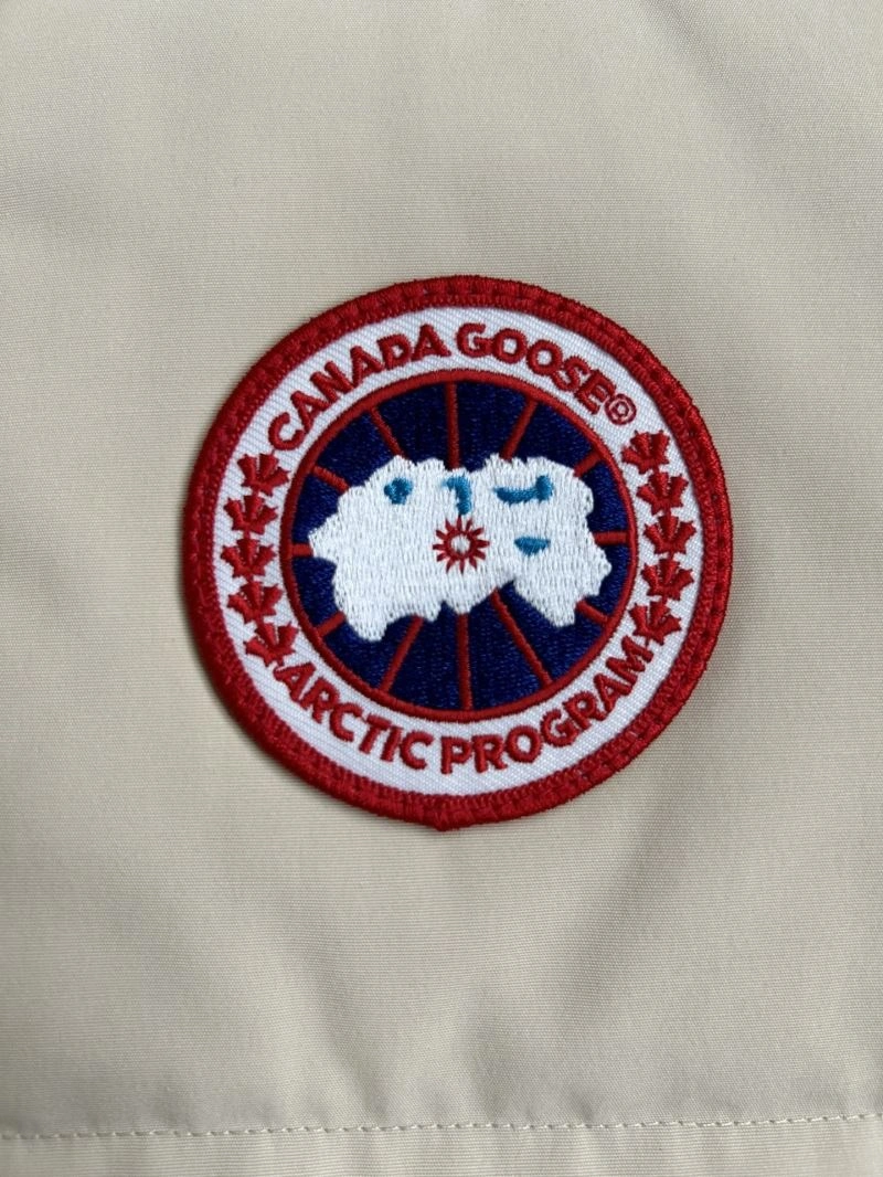 Bright Canada Goose Down Jackets 106341