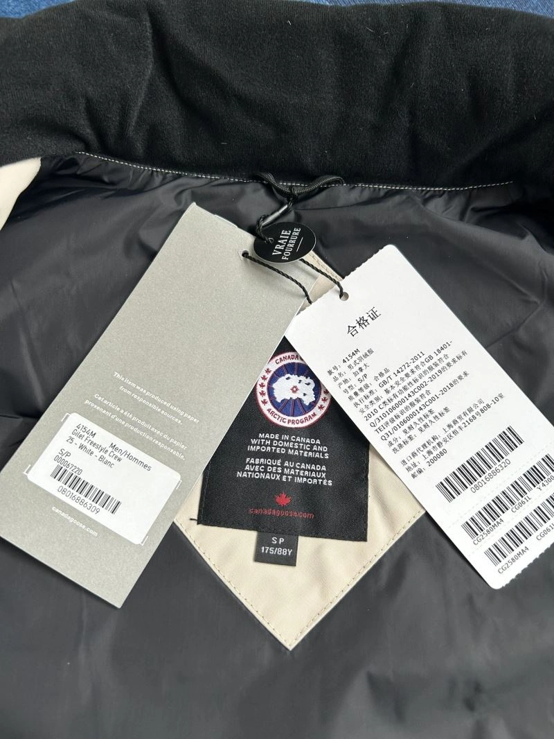 Bright Canada Goose Down Jackets 106341