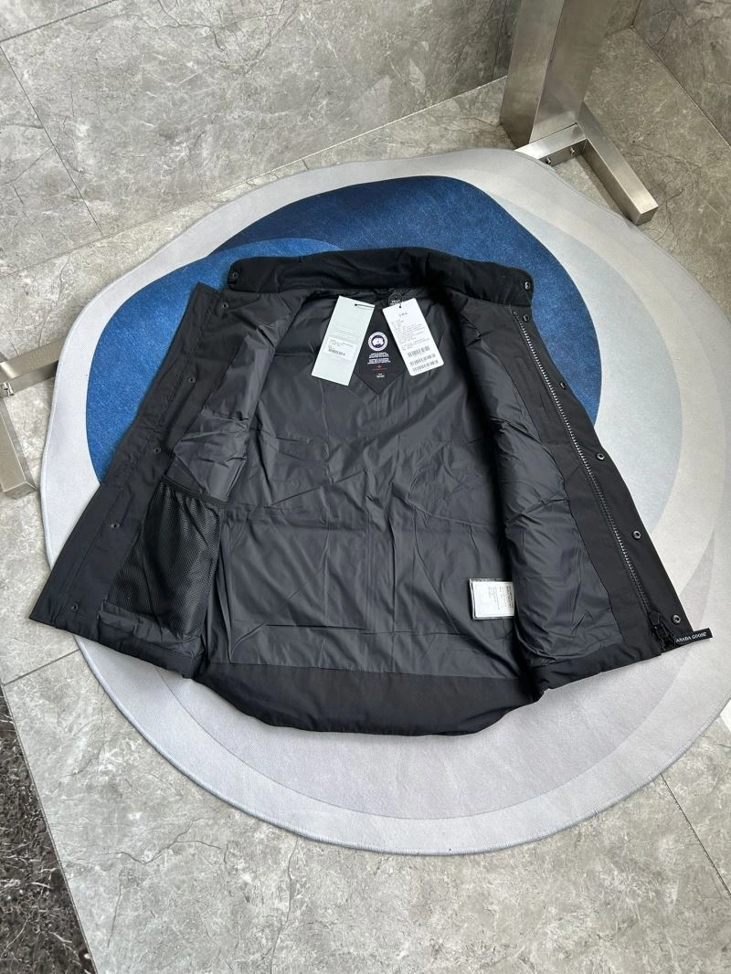 Canada Goose Down Jackets GoAnywhere 106335