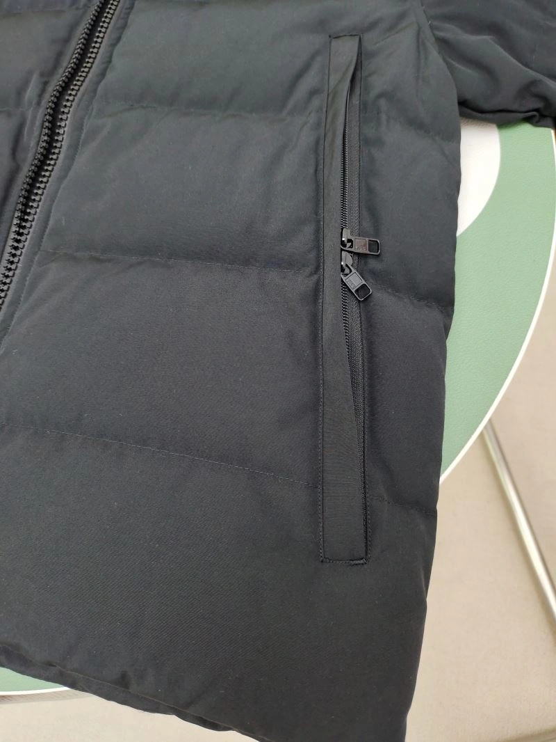Canada Goose Down Jackets ZipUp 106320