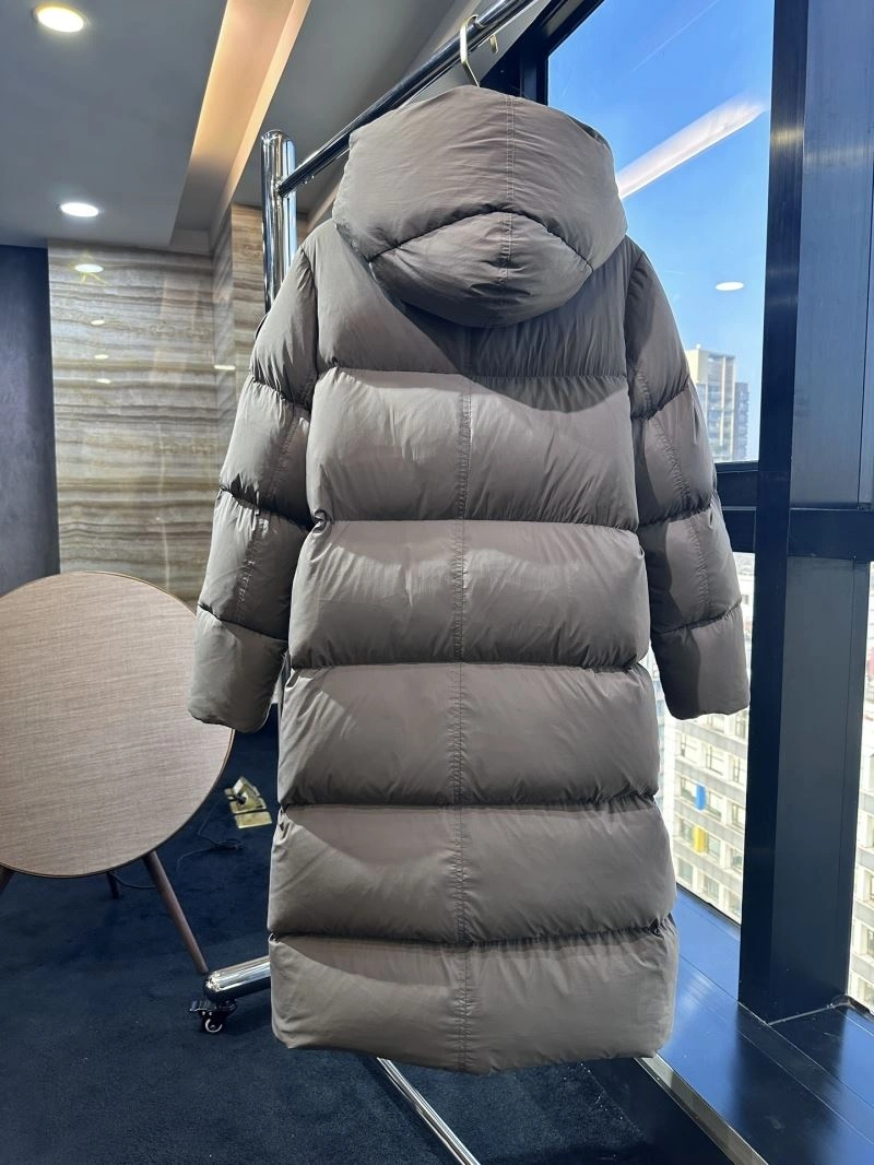 Canada Goose Down Jackets Sporty 106311