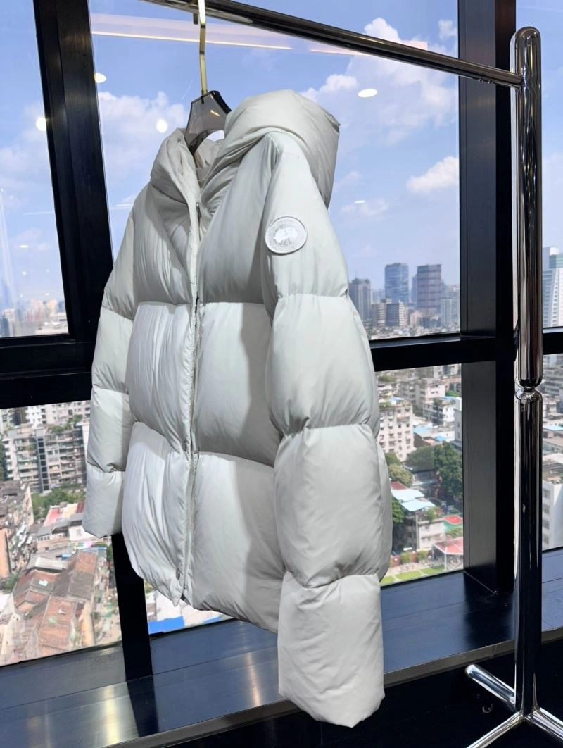 Bright Canada Goose Down Jackets 106372