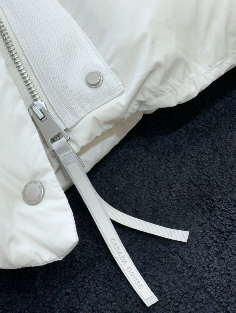 Bright Canada Goose Down Jackets 106372