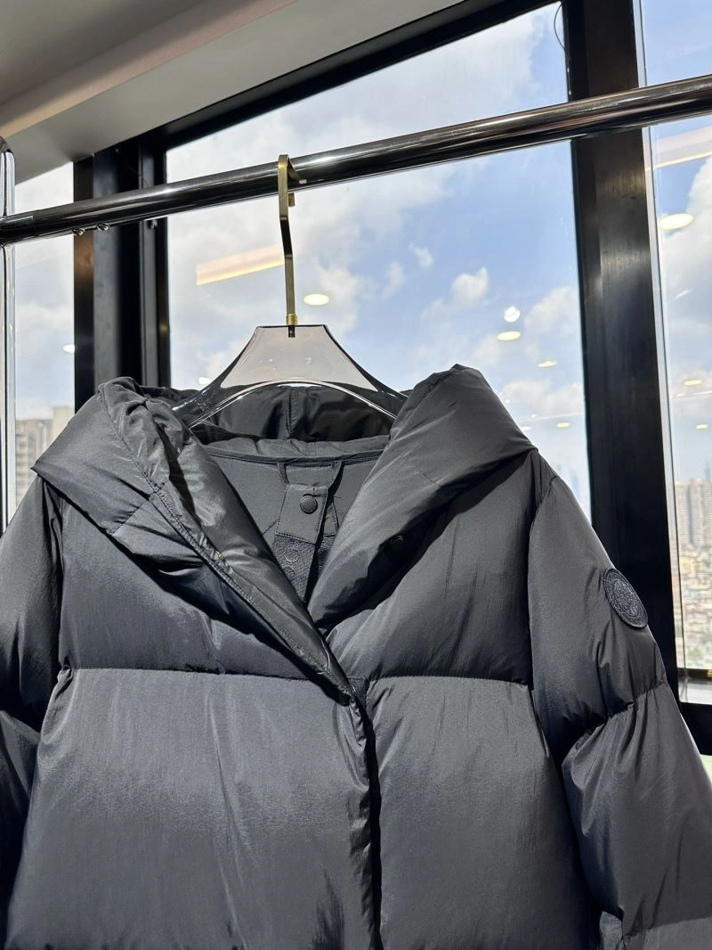 Canada Goose Down Jackets Durable 106310