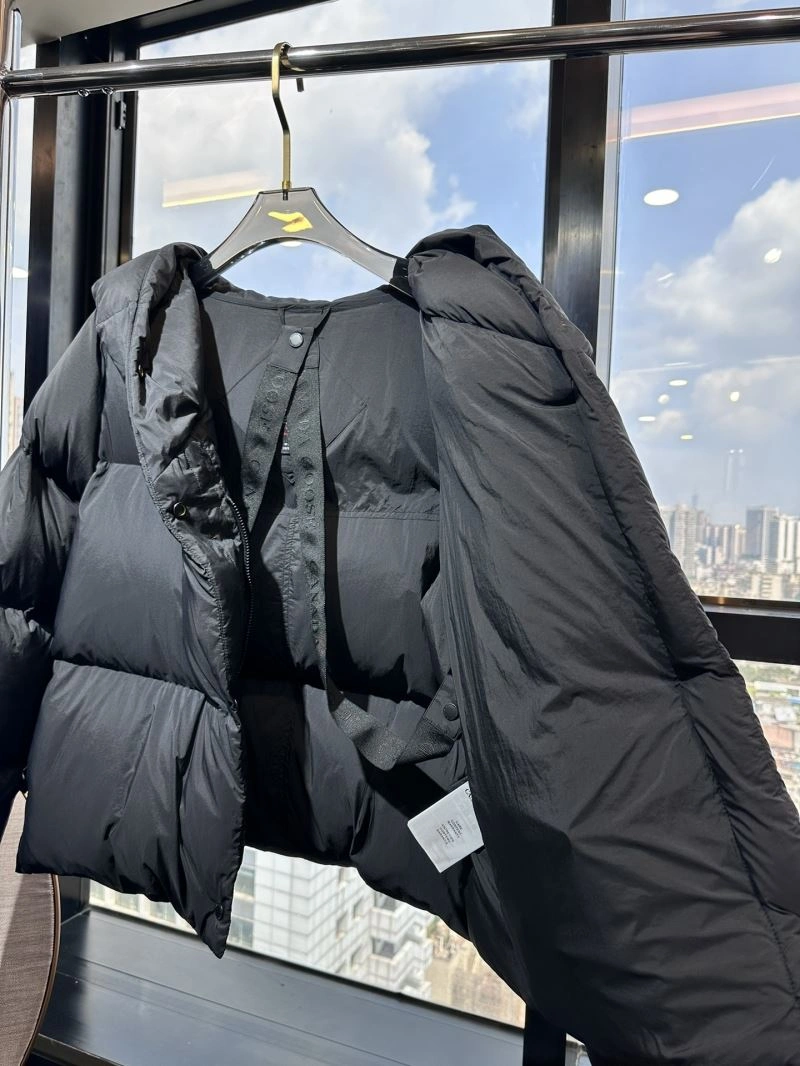 Canada Goose Down Jackets Durable 106310