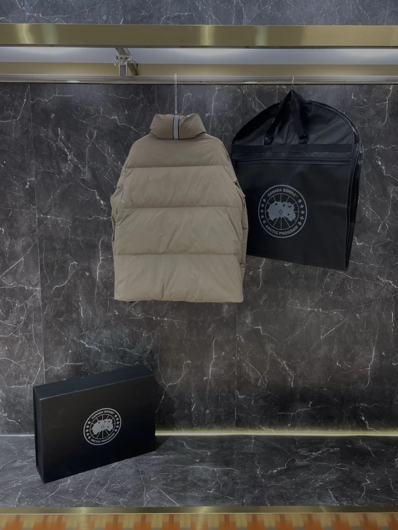 Fashionable Canada Goose Down Jackets 106301