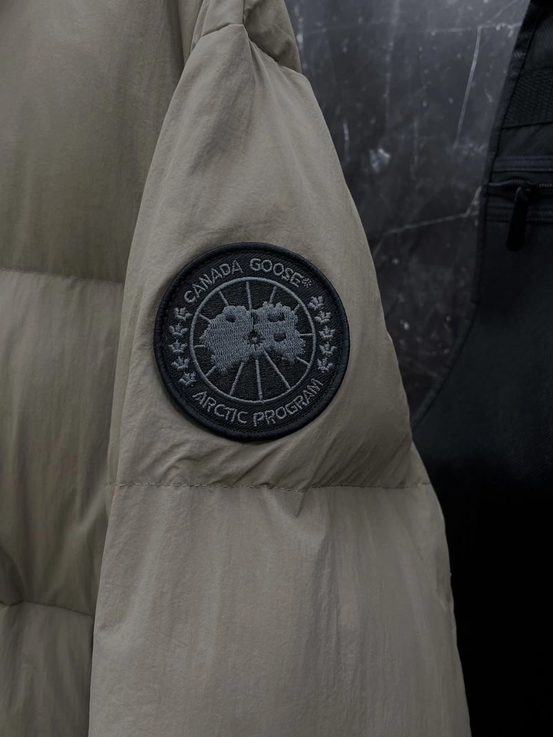 Fashionable Canada Goose Down Jackets 106301