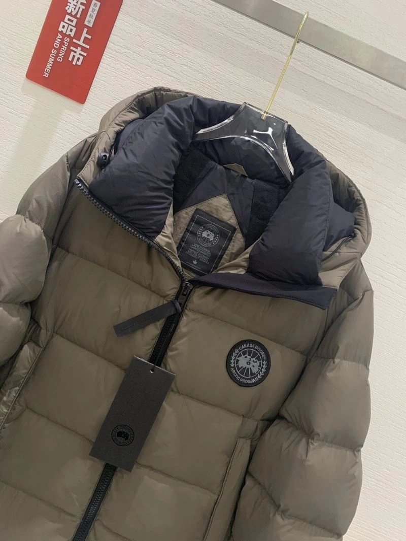Canada Goose Down Jackets Functional 106334