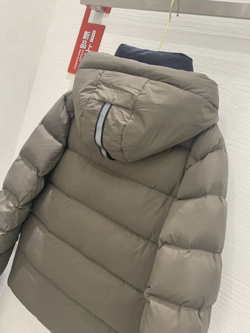 Canada Goose Down Jackets Functional 106334