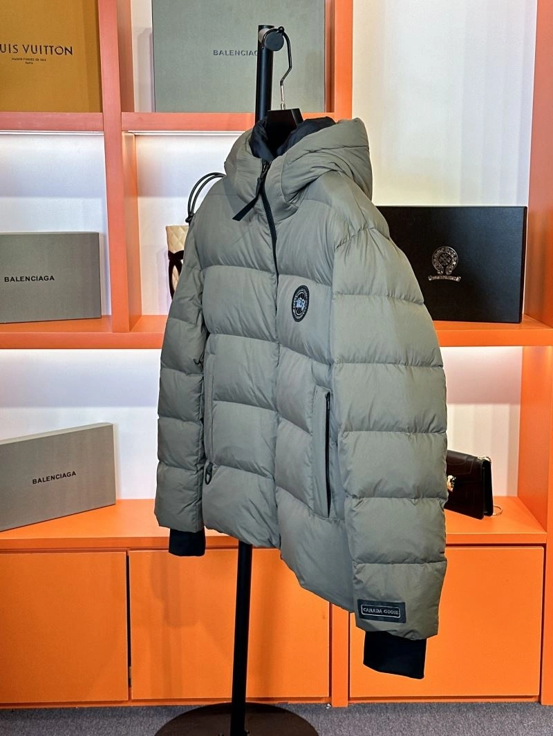 Canada Goose Down Jackets Versatile 106340