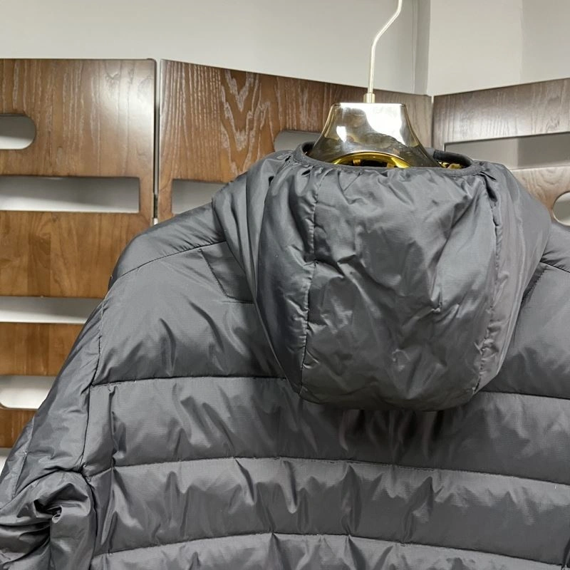WeatherProof Canada Goose Down Jackets 106270