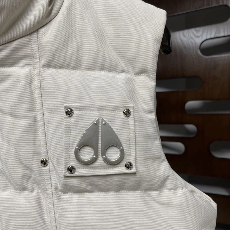 Canada Goose Down Jackets ModernLook 106266