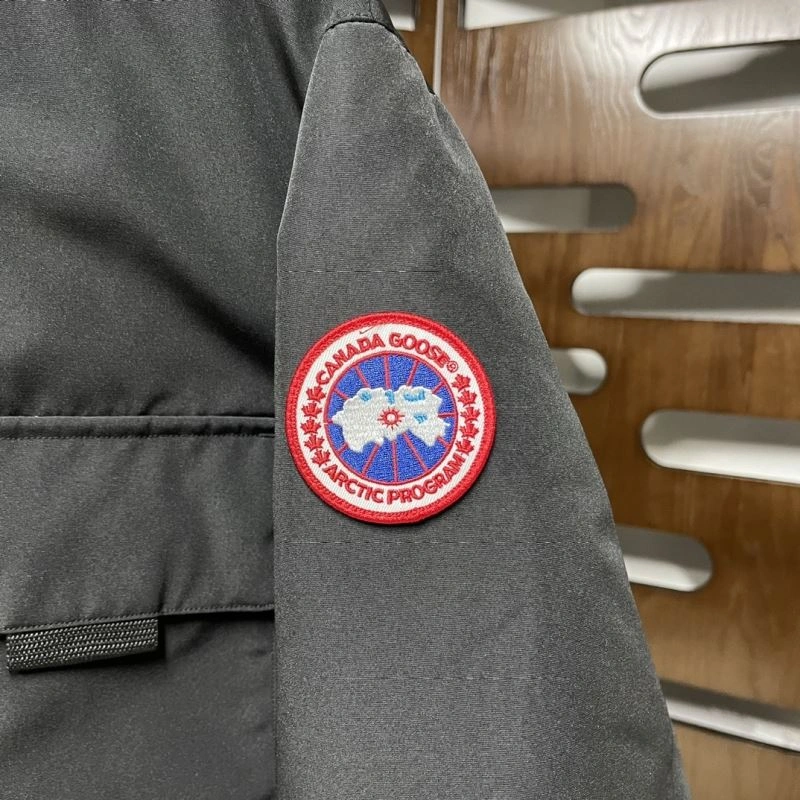 Canada Goose Down Jackets TimelessDesign 106252