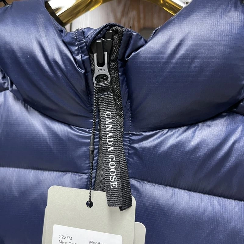 Canada Goose Down Jackets Stretchable 106250