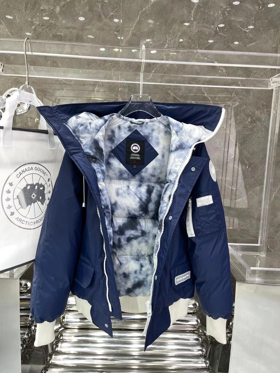 Classic Canada Goose Down Jackets 106379