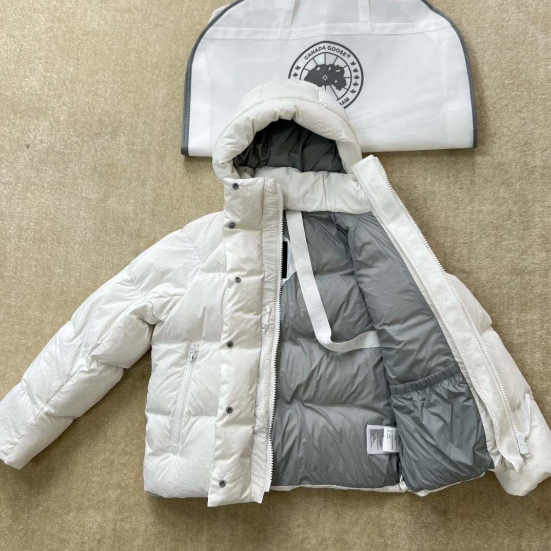 Youthful Canada Goose Down Jackets 106377