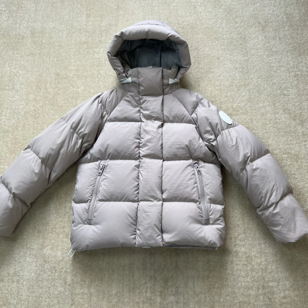 Comfortable Canada Goose Down Jackets 106378
