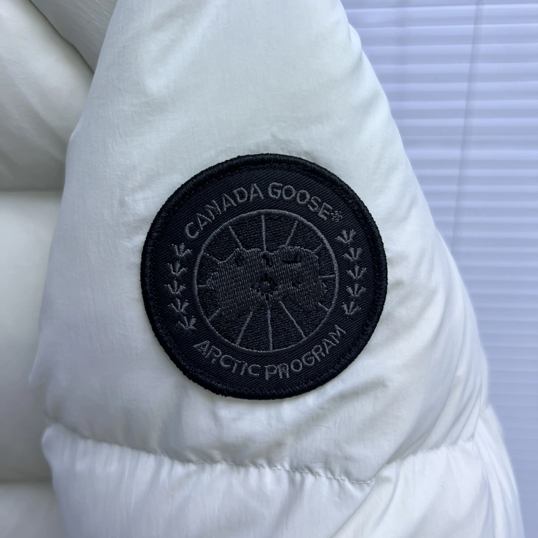 Sophisticated Canada Goose Down Jackets 106374
