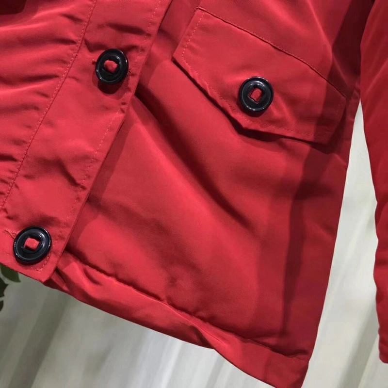 Canada Goose Down Jackets Cozy 106375