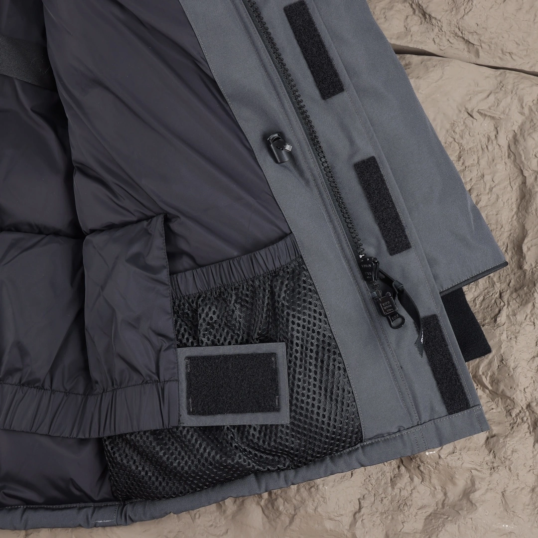 Canada Goose Down Jackets Lightweight 106381